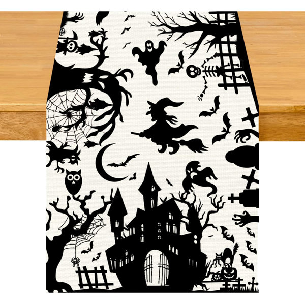 Halloween Bats Table Runner for Home Party Decorations Seasonal Winter Washable Kitchen Dining Table Decor for Birthday Party Coffee Table Family Dinners Holiday Wedding 13x72 Inch